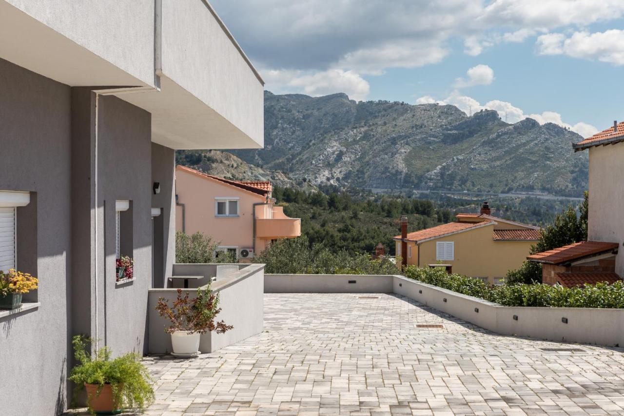 Apartments Villa Salona Sky Eksteriør bilde