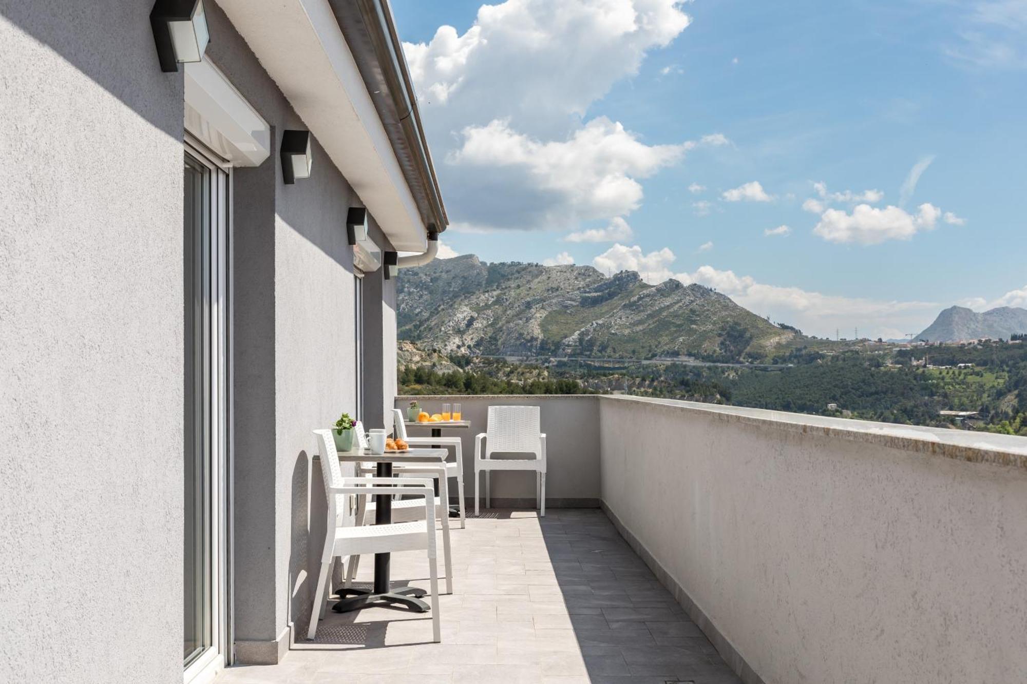 Apartments Villa Salona Sky Rom bilde